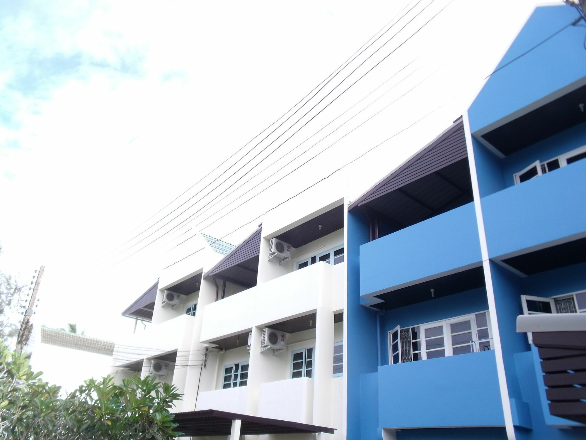 Albatross Guesthouse @ Thungwualaen Beach Pathiu Bagian luar foto