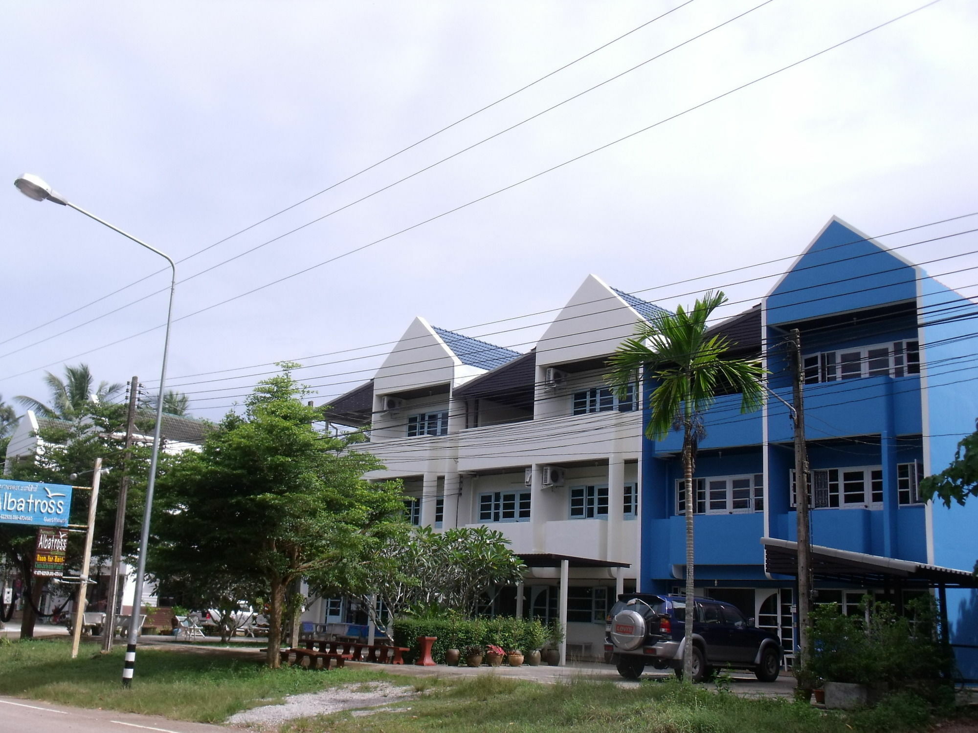 Albatross Guesthouse @ Thungwualaen Beach Pathiu Bagian luar foto